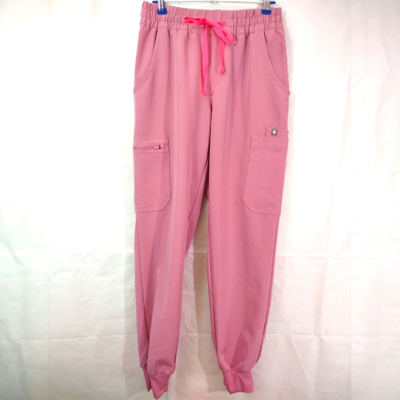 Figs Chalk Pink Uman Relaxed Jogger - Picture 2 of 5